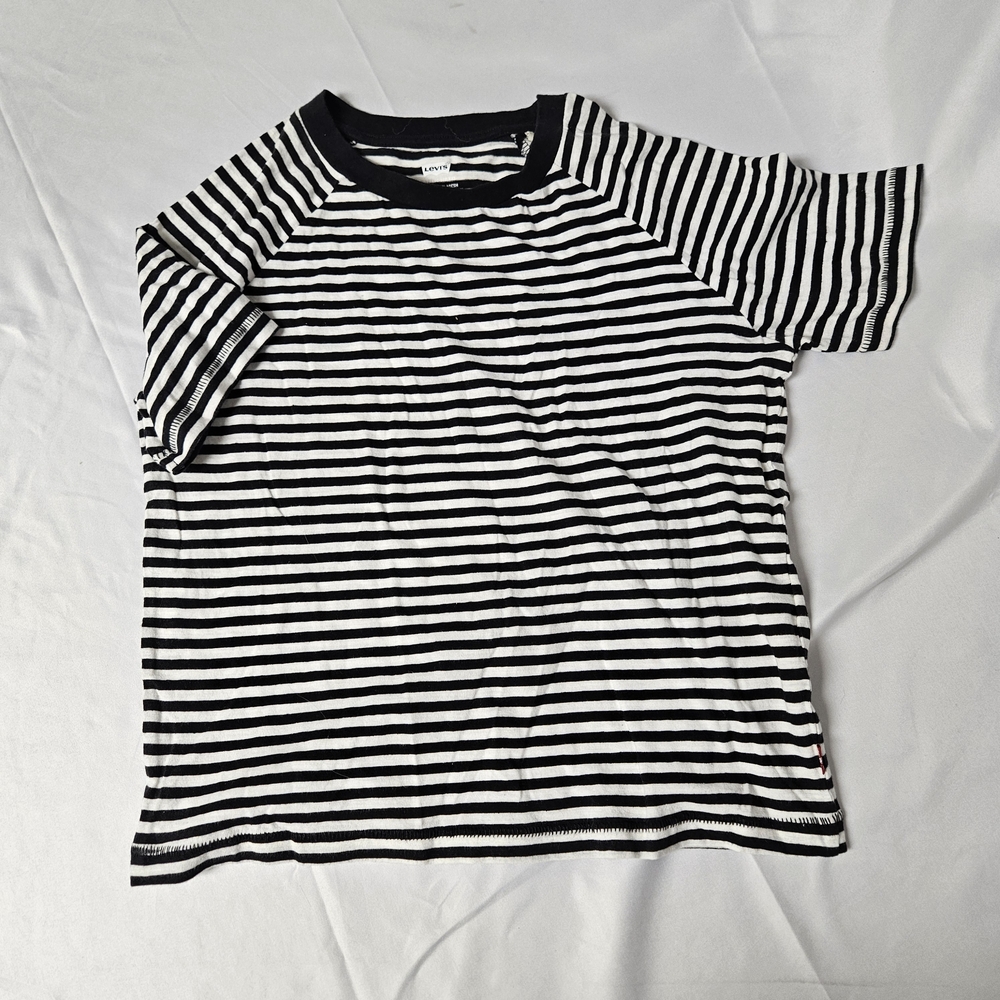 Brand New Levis Xs Short Sleeve Standard‎ Fit Tee